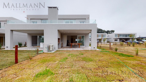 Town Houses En Pilará | Mallmann Propiedades