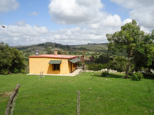 Acogedora Casa En Villa Serrana