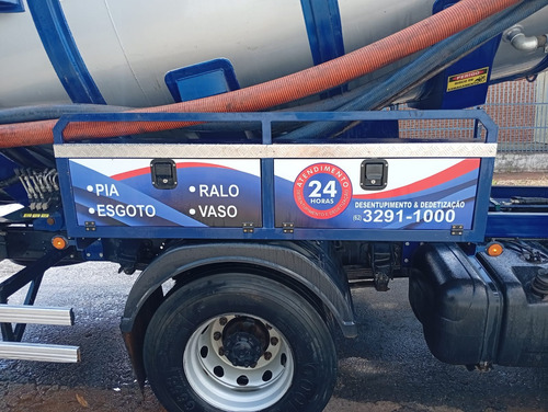 Caminhao Volkswagem 17-190 Limpa Fossa E Hidrojato De 12.000