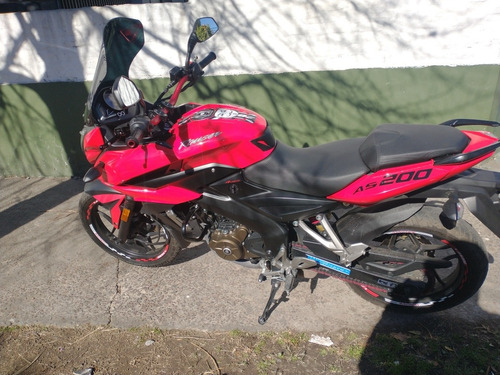Imagen 4 de 8 de Bajaj Pulsar Rouser