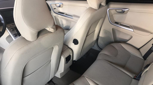 Volvo Xc60 2.0 T5 Comfort Fwd Turbo Gasolina 4p Automático