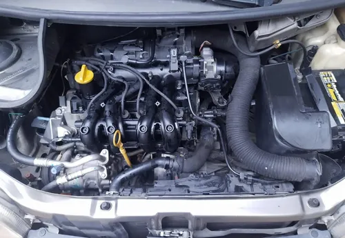 Renault Twingo 1.2 U Authentique 75 hp