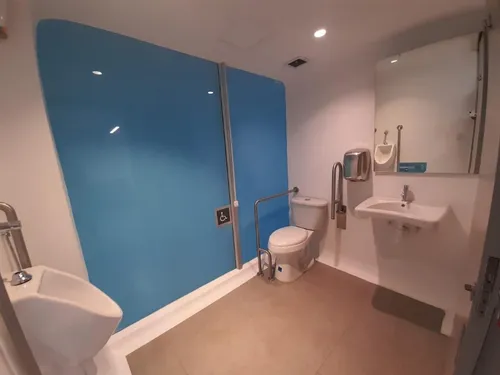 Local En Arriendo En Santa Bárbara. Cod A1038369