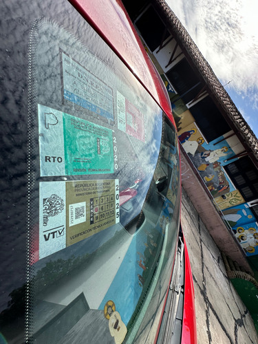 Volkswagen Up! 1.0 Cross Up!
