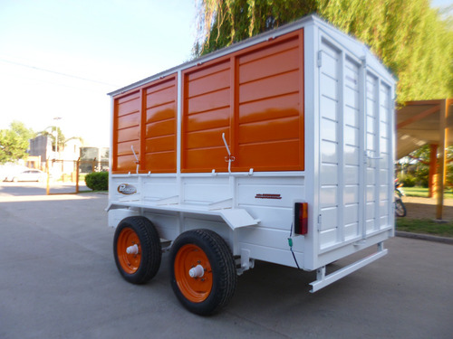 Imagen 21 de 25 de Acoplado Trailer 6 Cheques Cerrado Taller Rodante 5 Mts 4 Tn