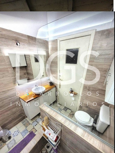 Casa En Venta En Banfield