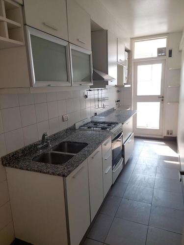 Departamento En Venta - 2 Dormitorios 1 Baño - 56,4mts2 - Avellaneda