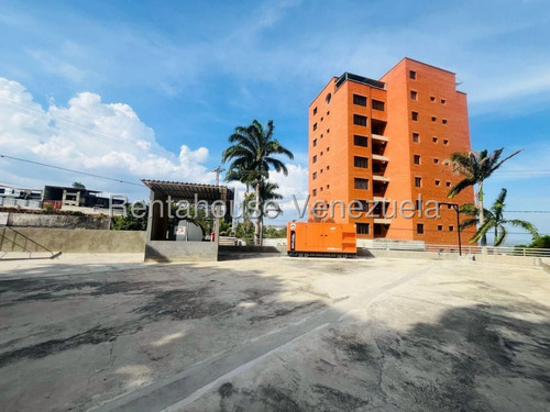 En Venta Exclusivo Apartamento En El Este De Barquisimeto Ubicado En Urbanización Monte Real Lara, Rc