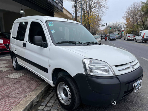 Imagen 2 de 18 de Citroën Berlingo 1.4 Bussines Con Gnc Año 2016 Único Dueño