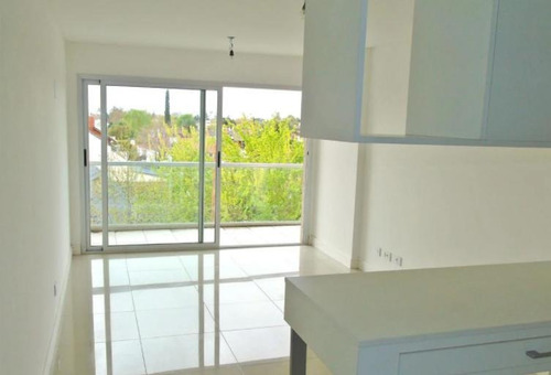 Imagen 5 de 10 de Departamento - Ituzaingó Centro