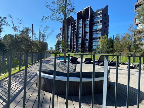 Departamento Frente Al Lago Con Playa Privada