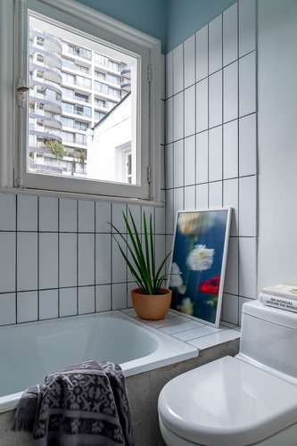 Imagen 20 de 30 de Encantadora Casa Renovada En Pasaje Con Patio(guardia Vieja)