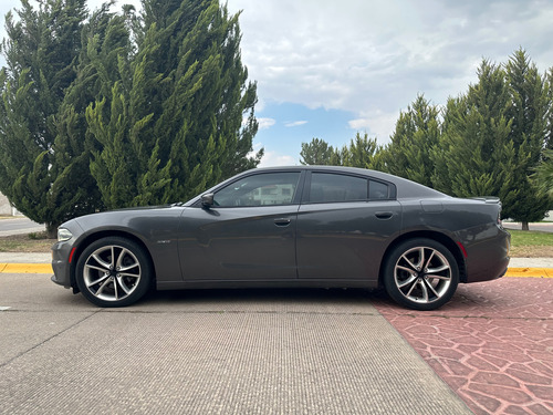 Dodge Charger 5.7 R-t At