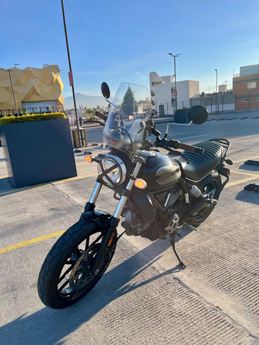 Ducati Scrambler Sixty2 400cc