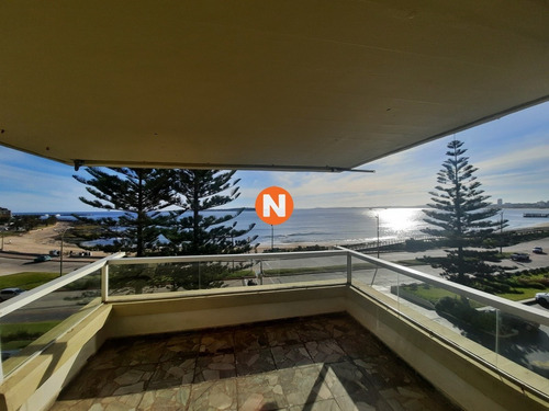 Apartamento En Venta Y Alquiler, Mansa, Punta Del Este, 3 Dormitorios.- Ref: 1800