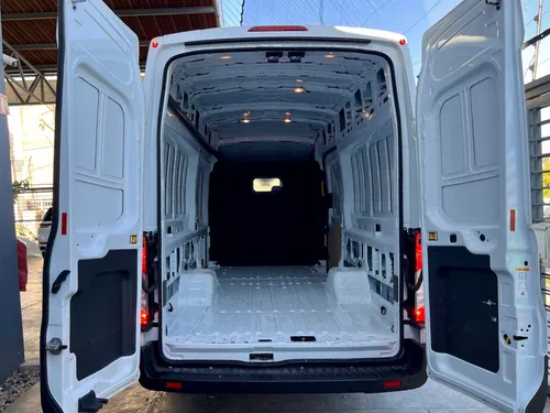 Ford Transit 2.0 Van Larga Jumbo