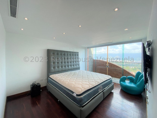 Imagen 14 de 29 de Pent House Triplex En Venta En Lomas Del Sol.