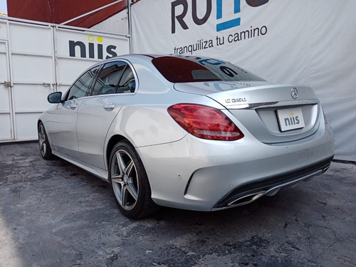 Imagen 12 de 15 de Mercedes Benz Clase C 2017 2.0 C 250 Sport At
