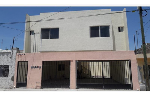 Edificio En Venta En Amado Nervo, Col. Centro