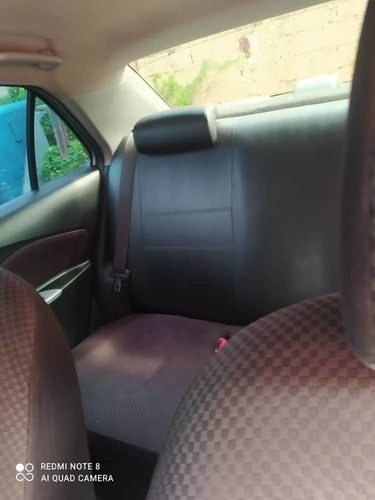 Toyota Yaris Belta Sincrónico