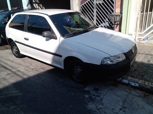 Imagem 2 de 15 de Volkswagen Gol 1.0 At 8 Válvulas