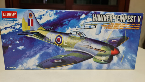 Academy- Hawker Tempest V - Escala  1/72 - Kit Para Armar Y 