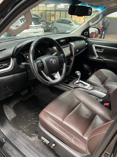 Toyota Hilux SW4 2.8 Srx 177cv 4x4 7as At