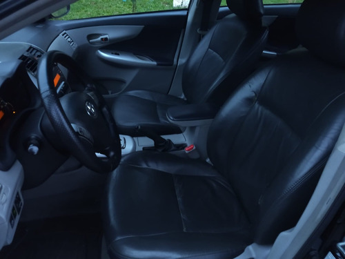 Toyota Corolla 1.8 16v Gli Flex Aut. 4p