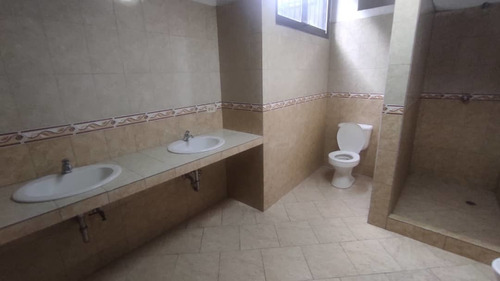 Imagen 4 de 16 de Galpón En Alquiler De 700 M2 Carrizal