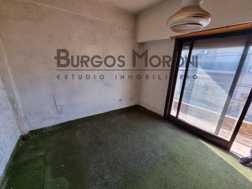 Imagen 11 de 19 de Local Con Vivienda En Venta En Ramos Mejia Sur