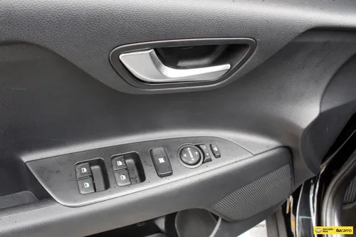 Kia Stonic 1.0 Zenith Hibrido