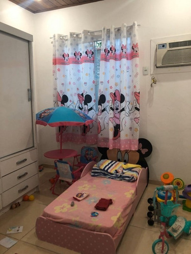 Imagem 2 de 7 de Casa Para Venda - Magalhães Bastos , Rio De Janeiro - 3 Vagas - 475