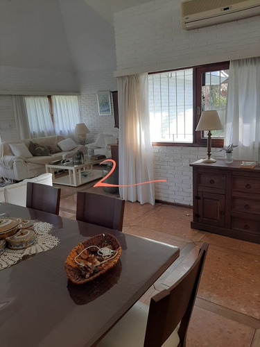Casa En Venta En Excelente Estado De Conservaciòn - Ref: 3221