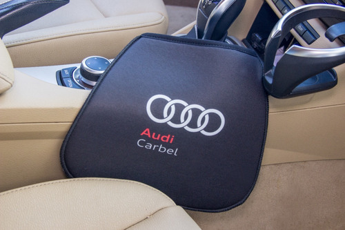 Imagem 6 de 9 de Lixeira Para Veículo Neoprene Lixocar Personalize Triângulos