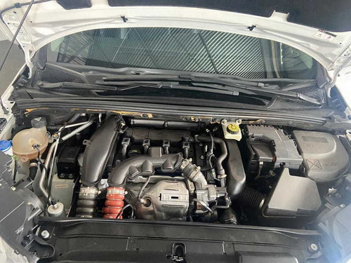 Imagem 15 de 15 de Citroen C4 Lounge Exclusive 1.6 Turbo 2017