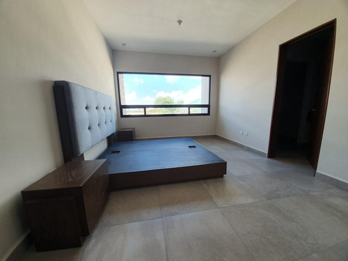 Casa En Venta En Satélite Acueducto, Monterrey
