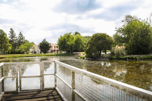 Excelente Oportunidad Para Tener Tu Casa De Los Sueños En El Country Pilar Del Lago