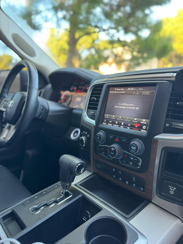 RAM 1500 5.7 Laramie Atx V8