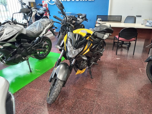 Bajaj Rouser Ns 200 Naked Street Urbana Mod 2018