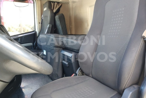 Imagem 3 de 12 de Iveco Hi Way 600s44 6x2, Ano 2018/2019
