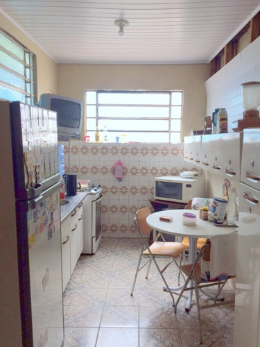 Casa De 6 Dormitórios - 4224