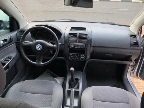 Volkswagen Polo 2003 1.6 5p