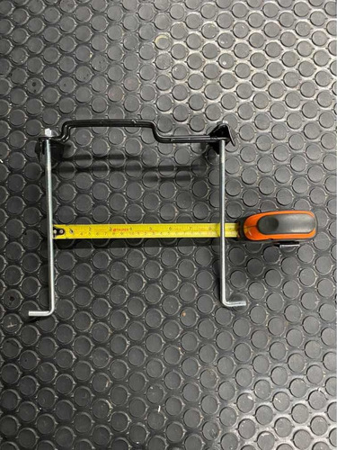 Imagen 2 de 11 de Base Para Fijar Batería ( Universal )
