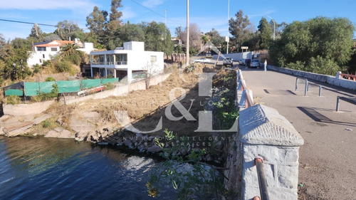 Venta Lote Con Costa De Lago En Villa Del Lago