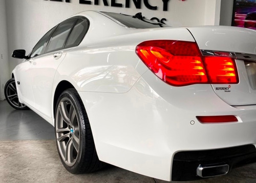 Bmw 750i 4.4 Sedan