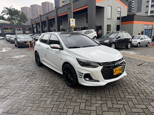 Chevrolet Onix 1.0T Rs Mt
