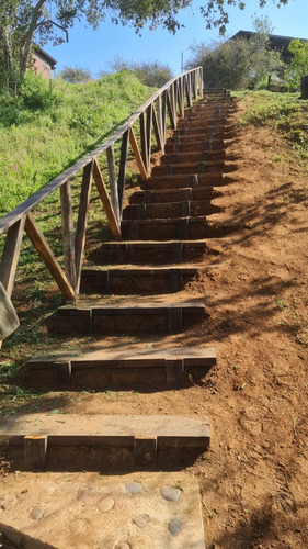 Parcela Con 3 Preciosas Cabañas, Quebrada Escobar