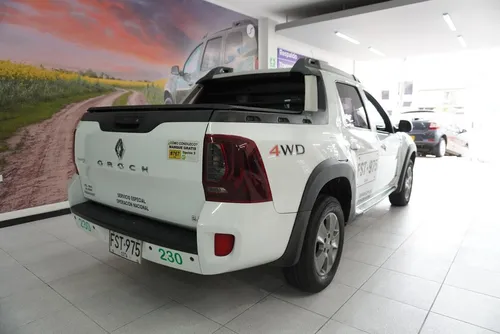 Renault Duster Oroch 2.0 Intens 4X4
