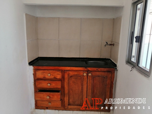 Imagen 3 de 17 de Apartamento 2 Dormitorios En Bella Italia Con Patio!!