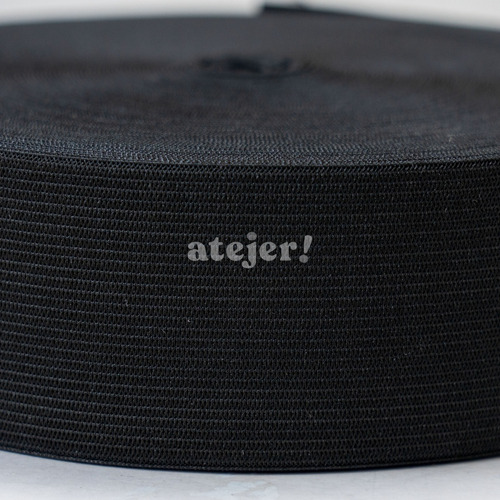 Imagen 2 de 6 de Elástico De Embutir Poliéster Jaragua 40mm X 25 Metros Negro